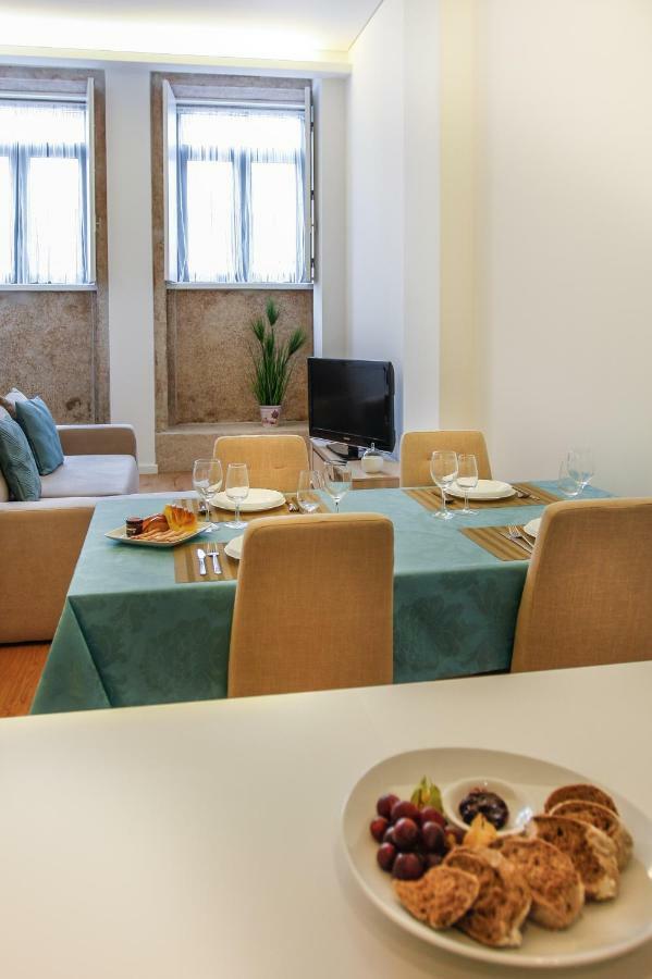 Lux Downtown Apartment Порто Екстериор снимка