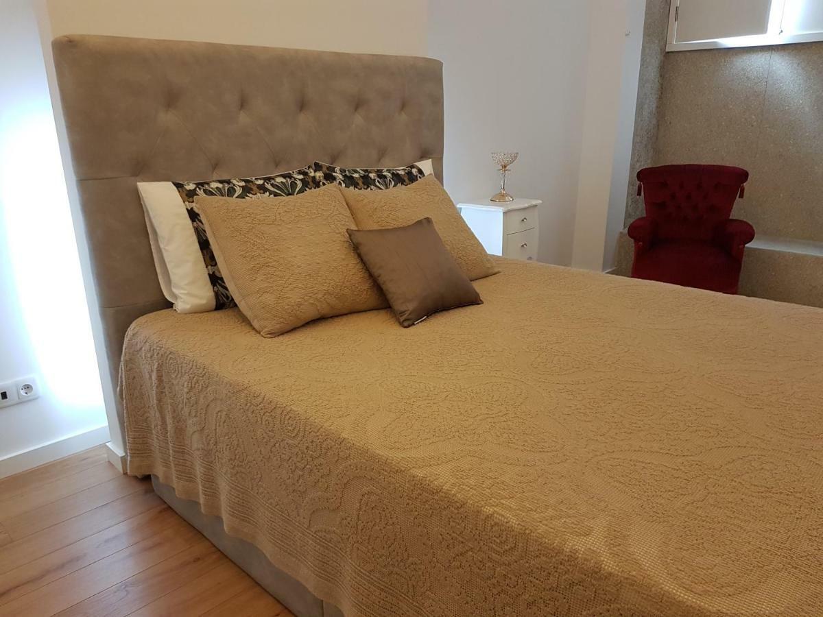 Lux Downtown Apartment Порто Екстериор снимка